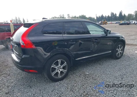 2015 Volvo Xc60 T6/Premier from USA, damaged, VIN YV4902RK4F2711301
